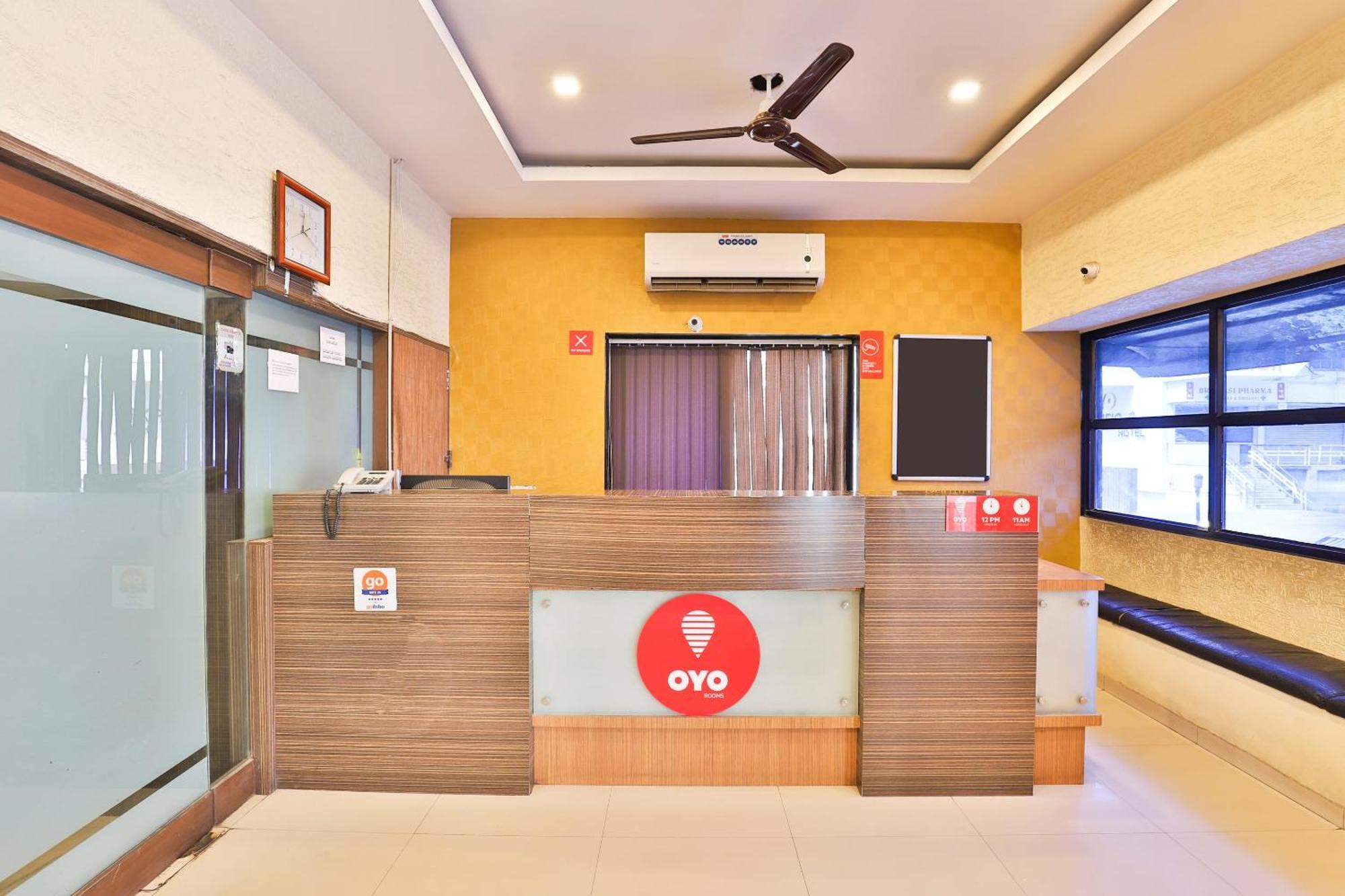 Hotel O Sunrise Gorwa Bagian luar foto
