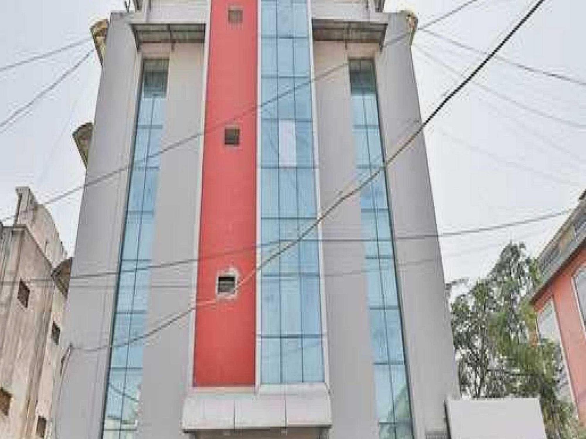 Hotel O Sunrise Gorwa Bagian luar foto