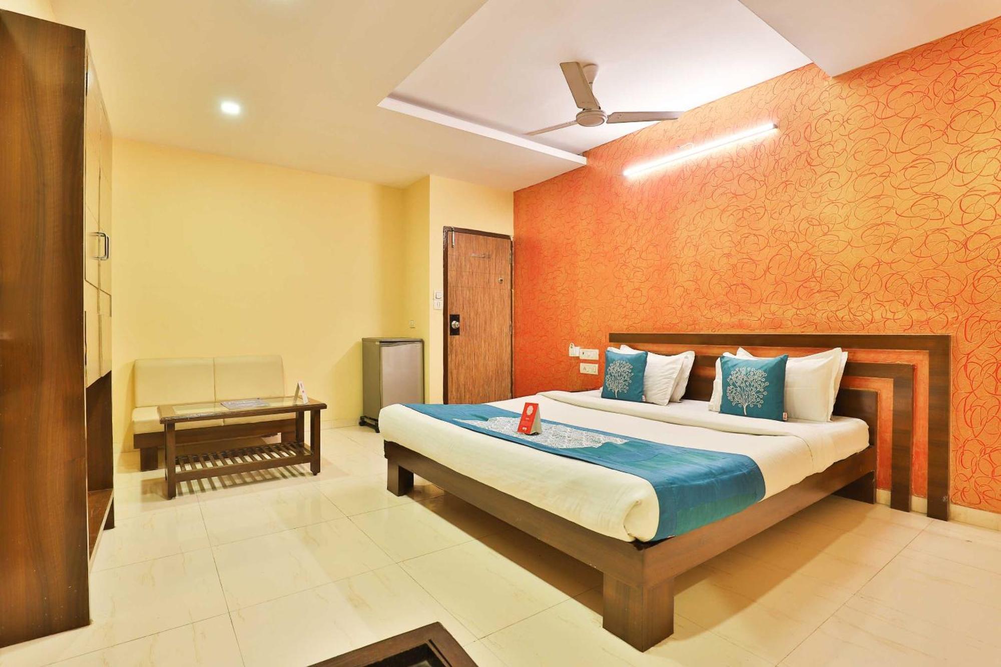 Hotel O Sunrise Gorwa Bagian luar foto
