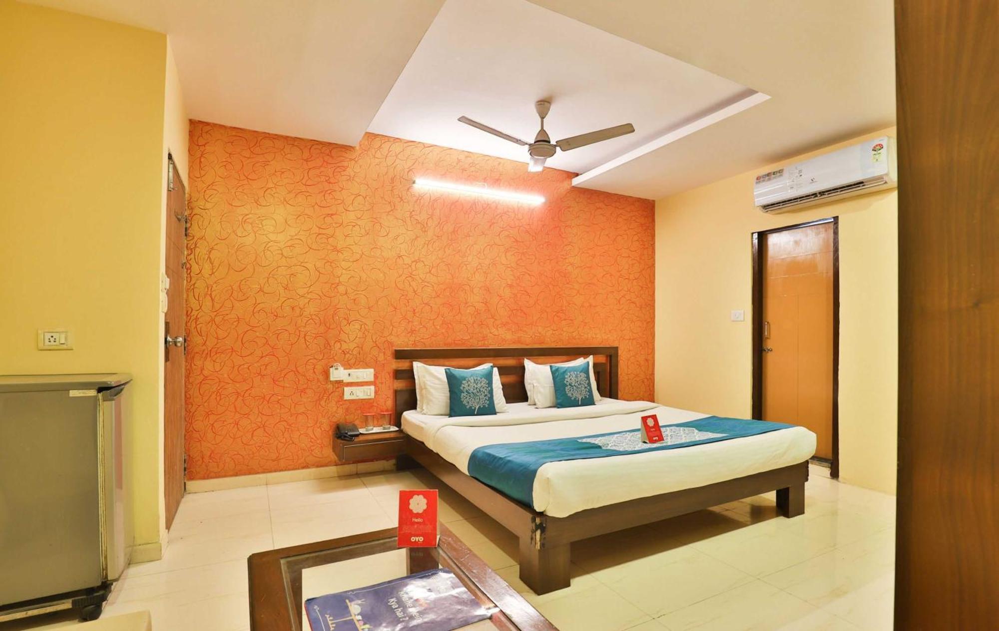 Hotel O Sunrise Gorwa Bagian luar foto