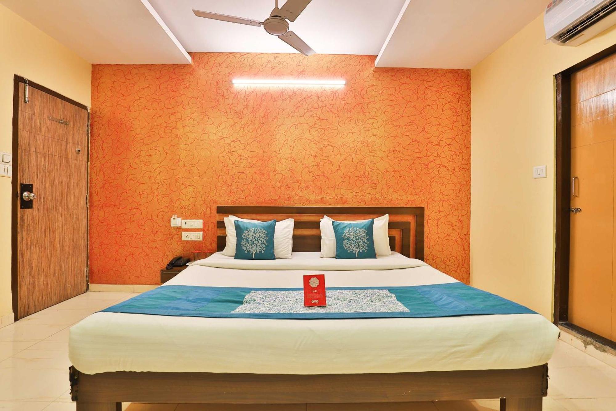 Hotel O Sunrise Gorwa Bagian luar foto