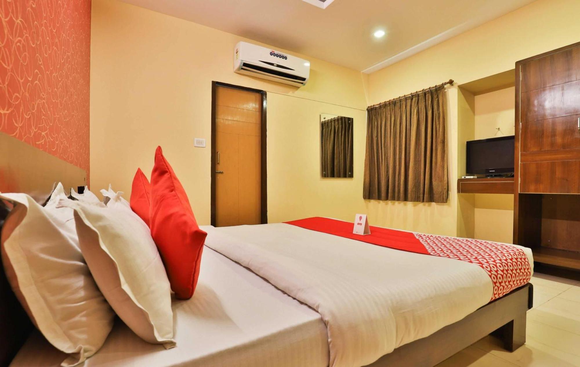 Hotel O Sunrise Gorwa Bagian luar foto