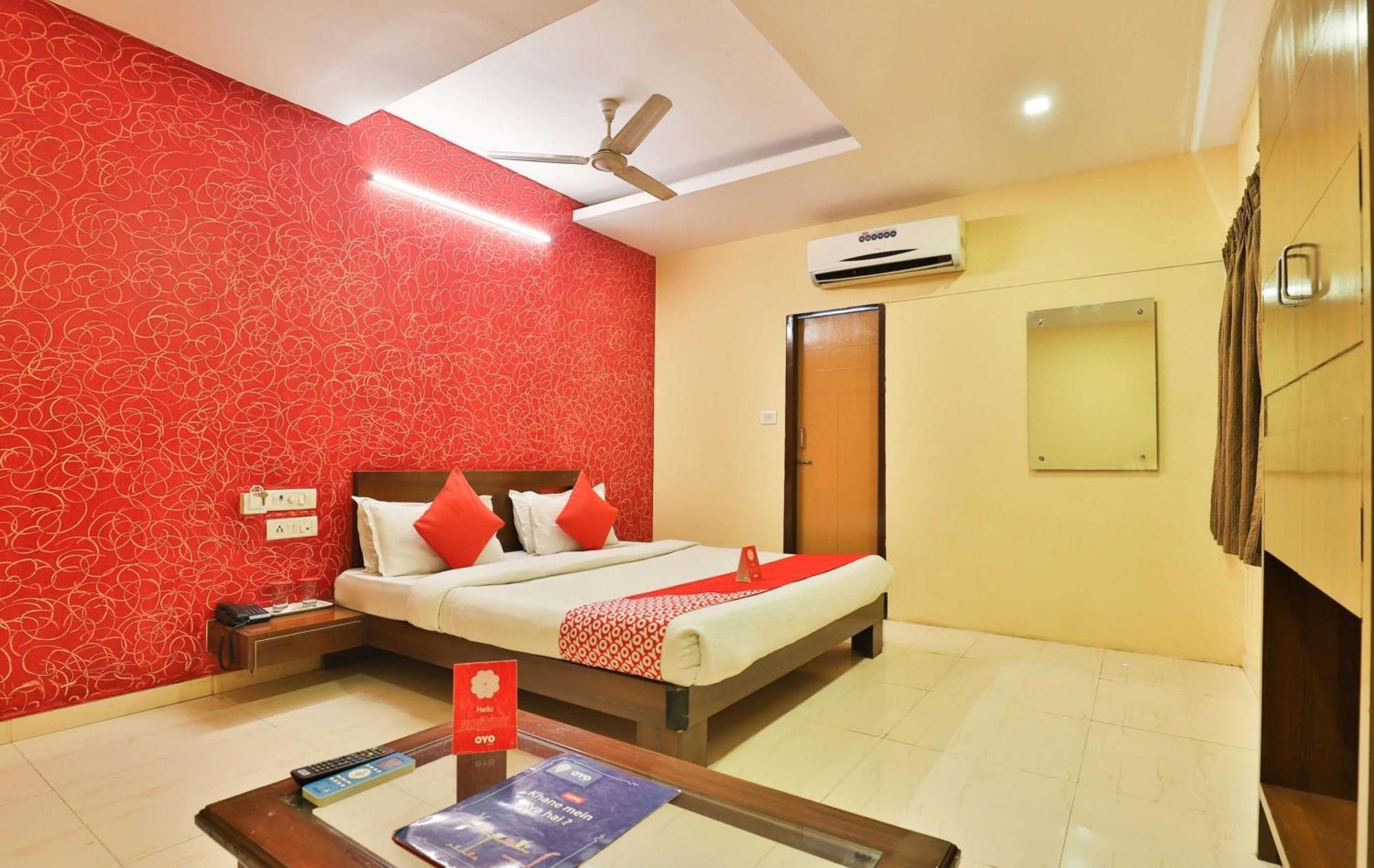 Hotel O Sunrise Gorwa Bagian luar foto
