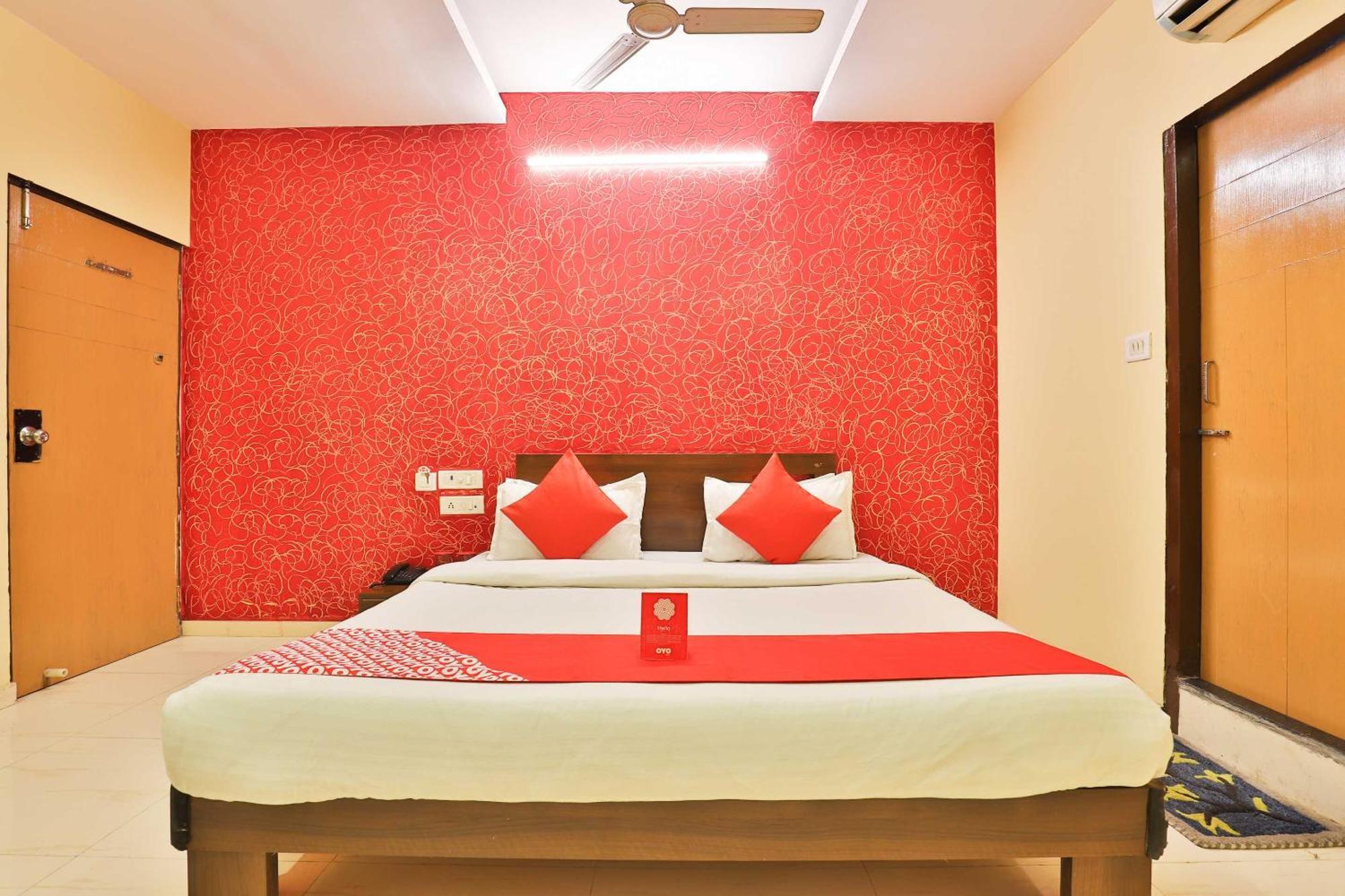 Hotel O Sunrise Gorwa Bagian luar foto