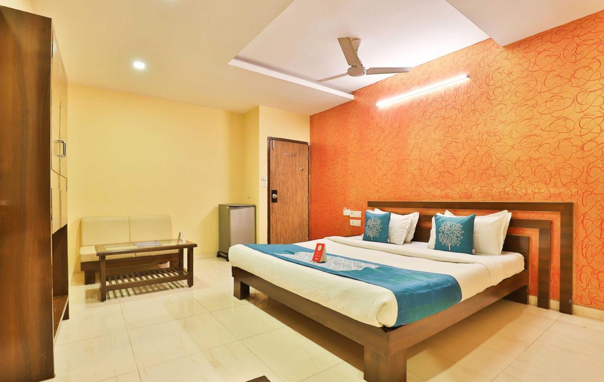 Hotel O Sunrise Gorwa Bagian luar foto