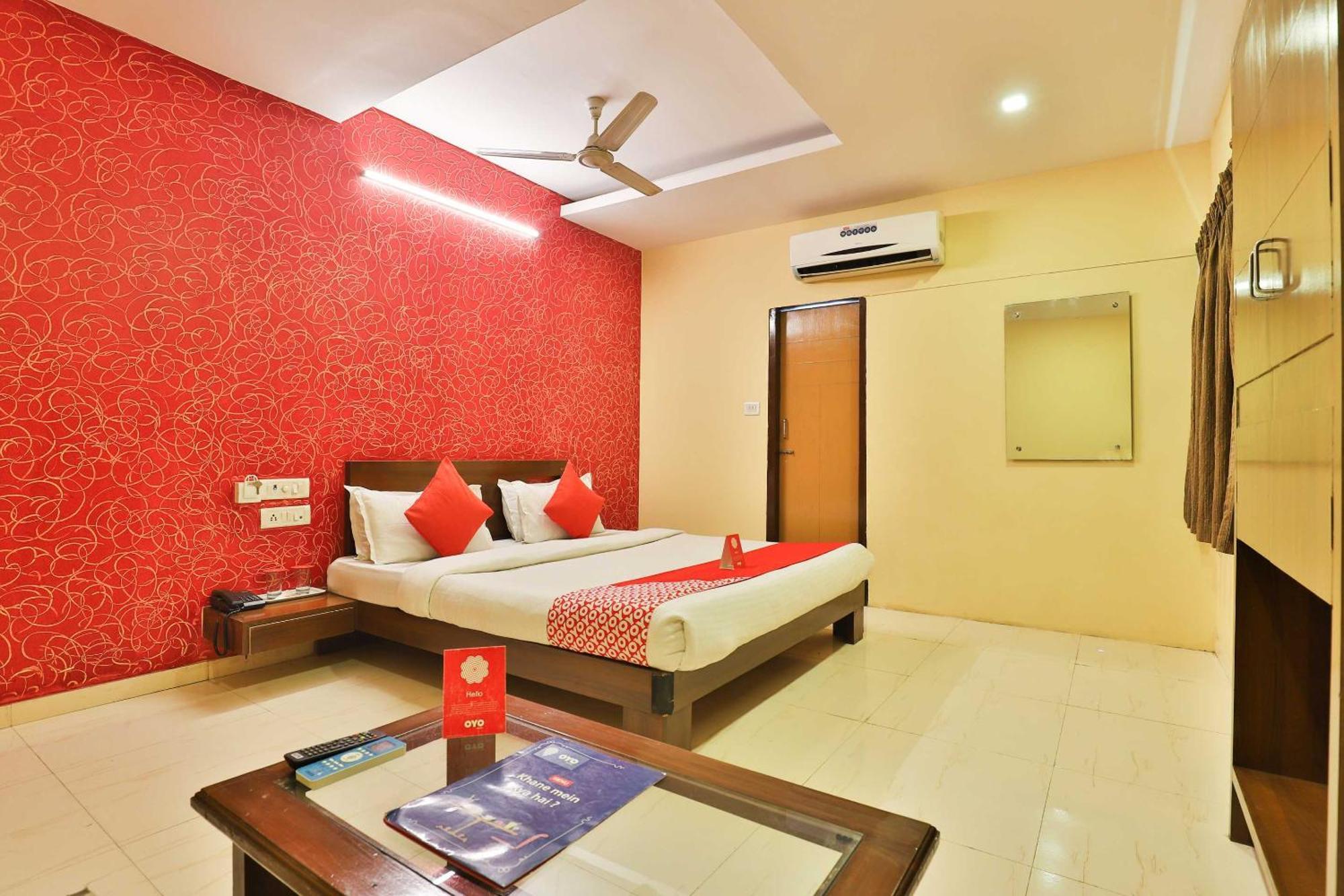 Hotel O Sunrise Gorwa Bagian luar foto