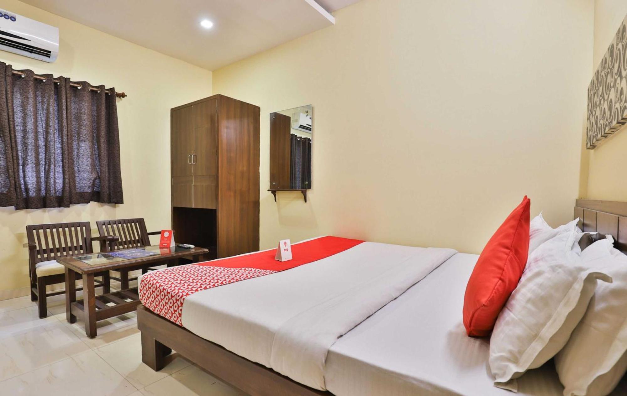 Hotel O Sunrise Gorwa Bagian luar foto