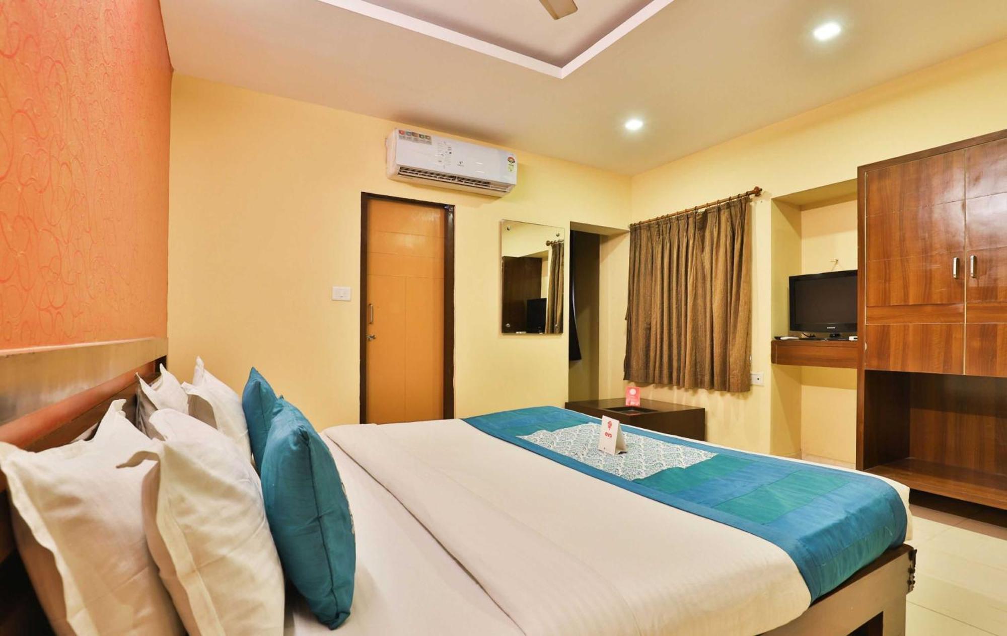 Hotel O Sunrise Gorwa Bagian luar foto