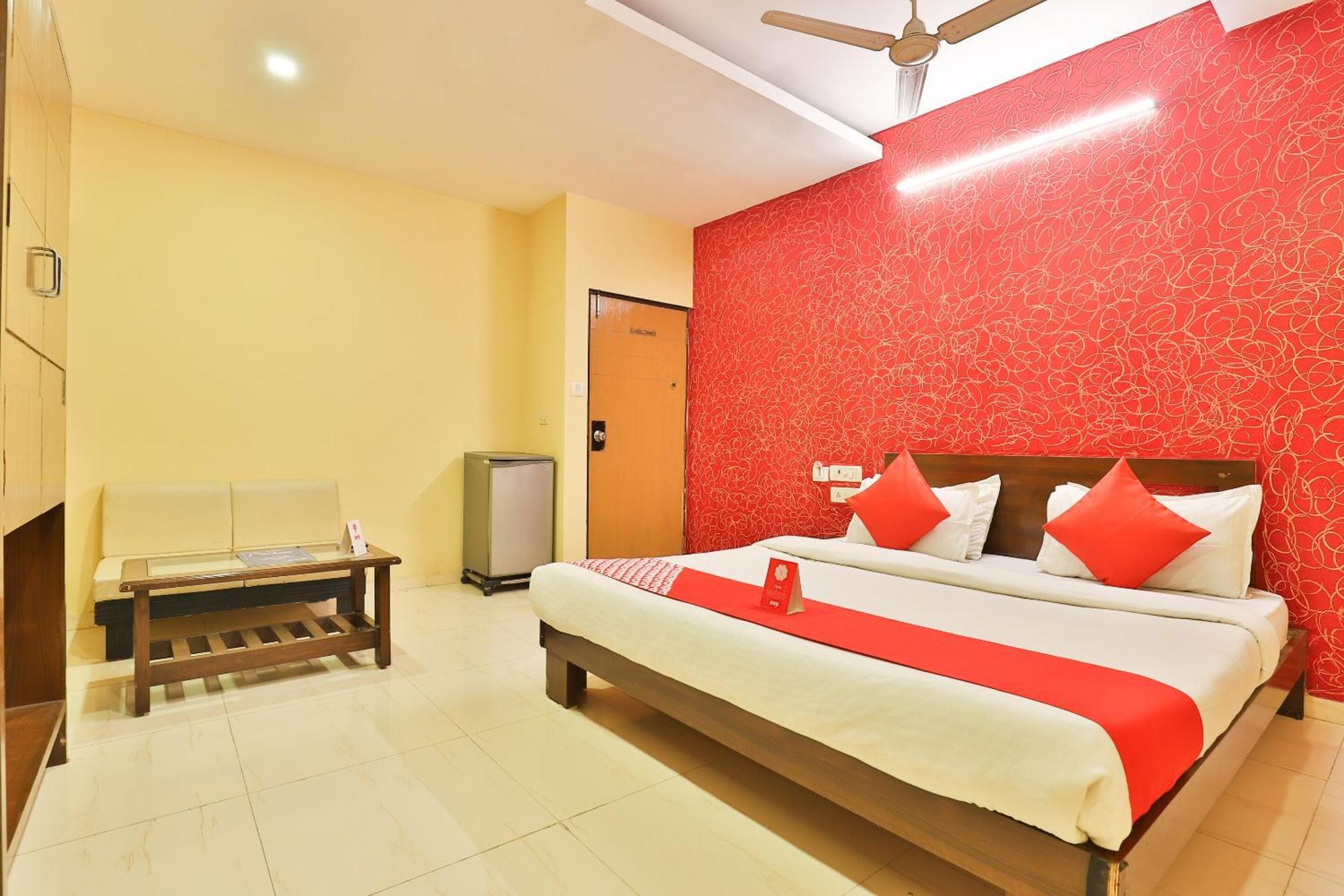 Hotel O Sunrise Gorwa Bagian luar foto