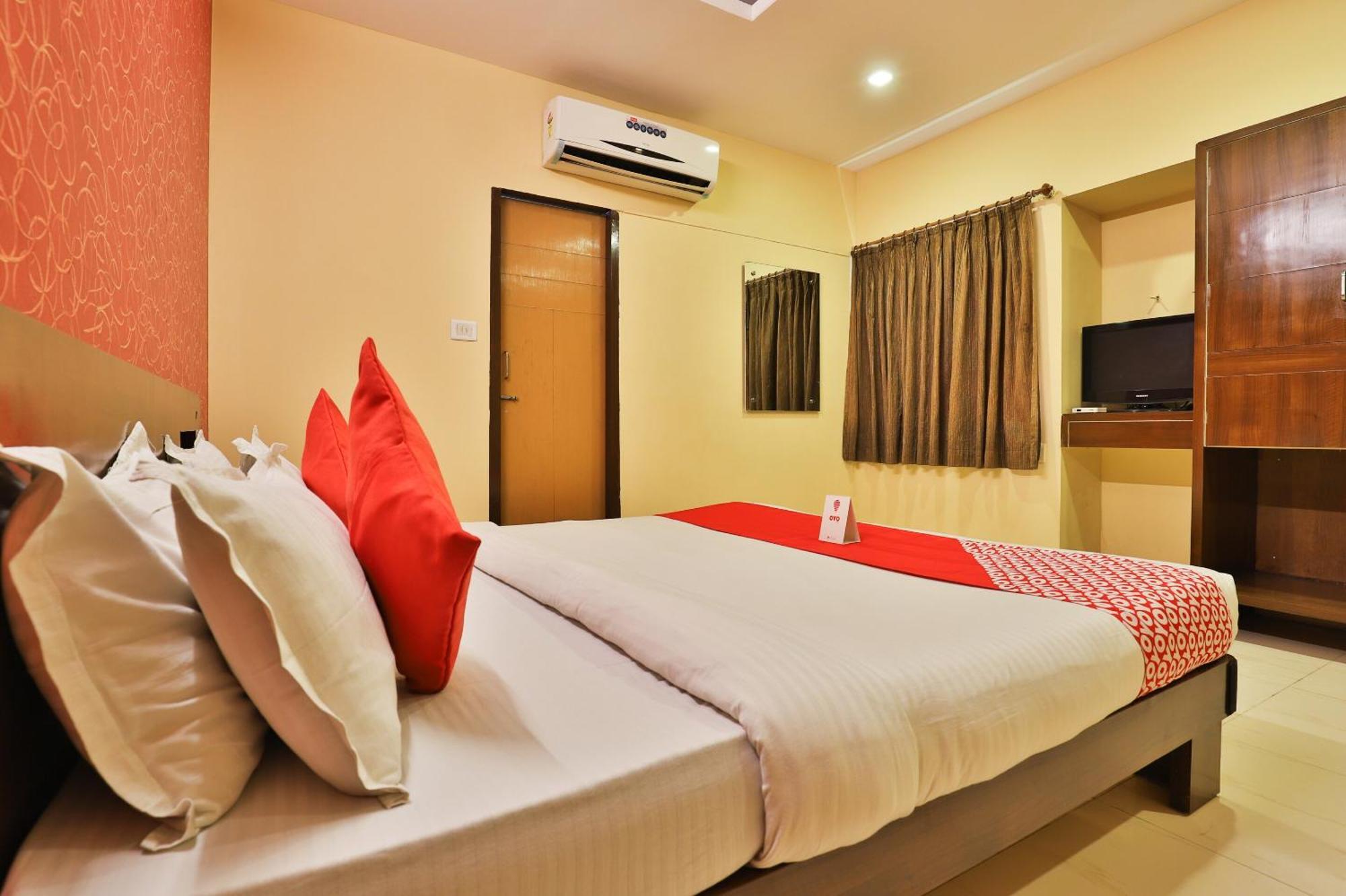 Hotel O Sunrise Gorwa Bagian luar foto