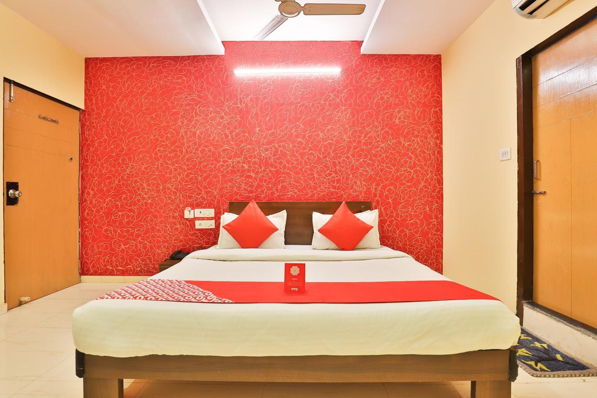 Hotel O Sunrise Gorwa Bagian luar foto